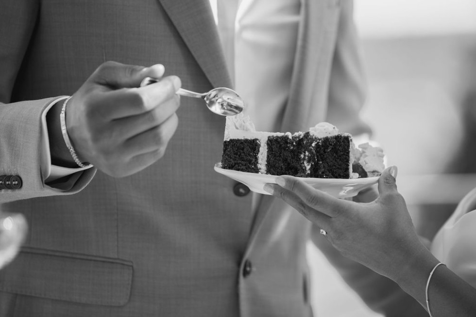 Bröllopstårta med mandelbotten