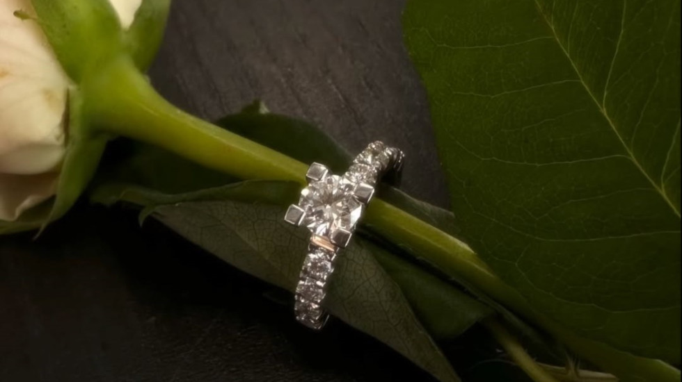 Ring ifrån Rolf Guldsmed