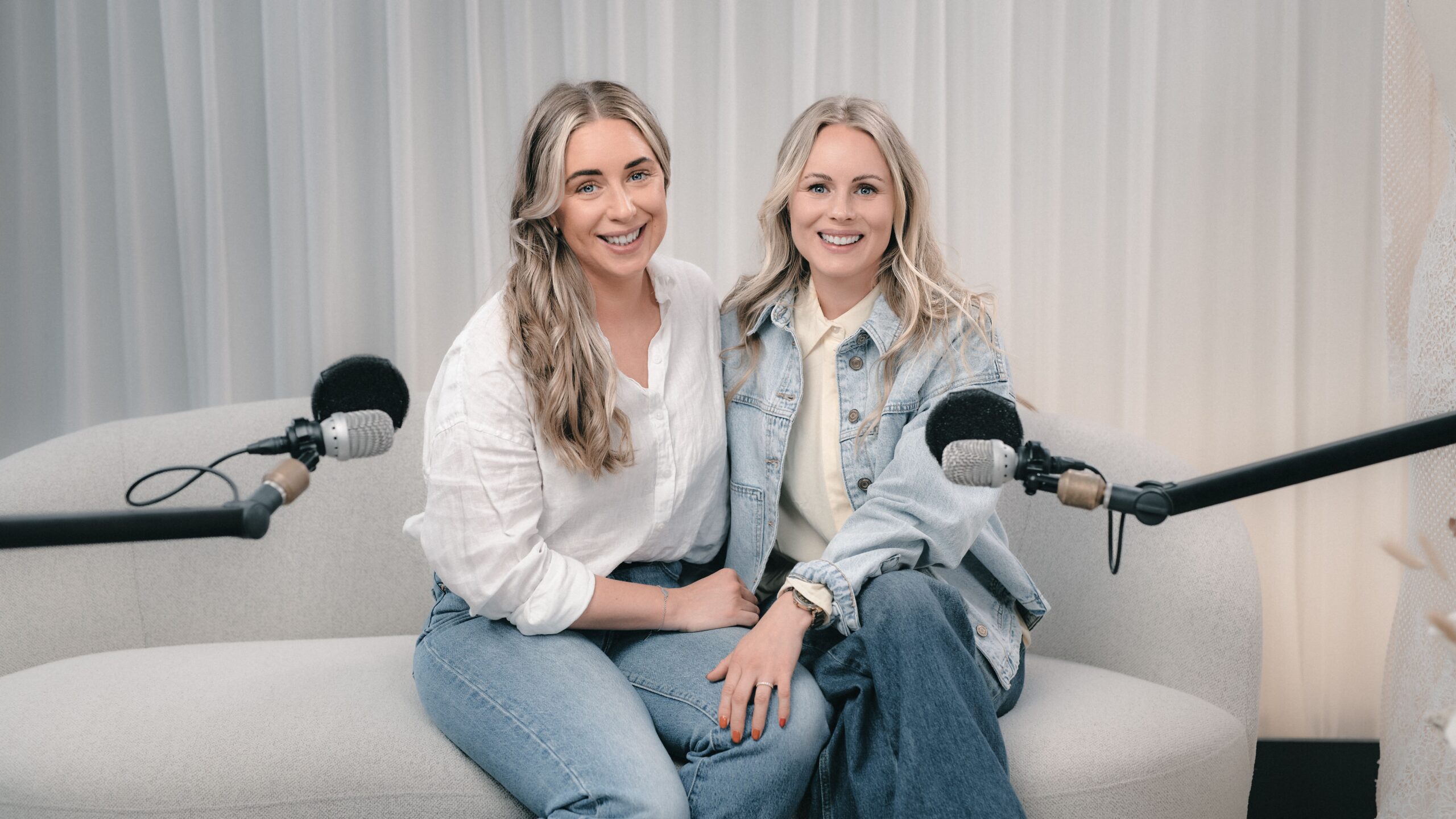 Fanny och Emelie från GoGotland gästar Bröllopsguidens podd för att prata om bröllop på Gotland