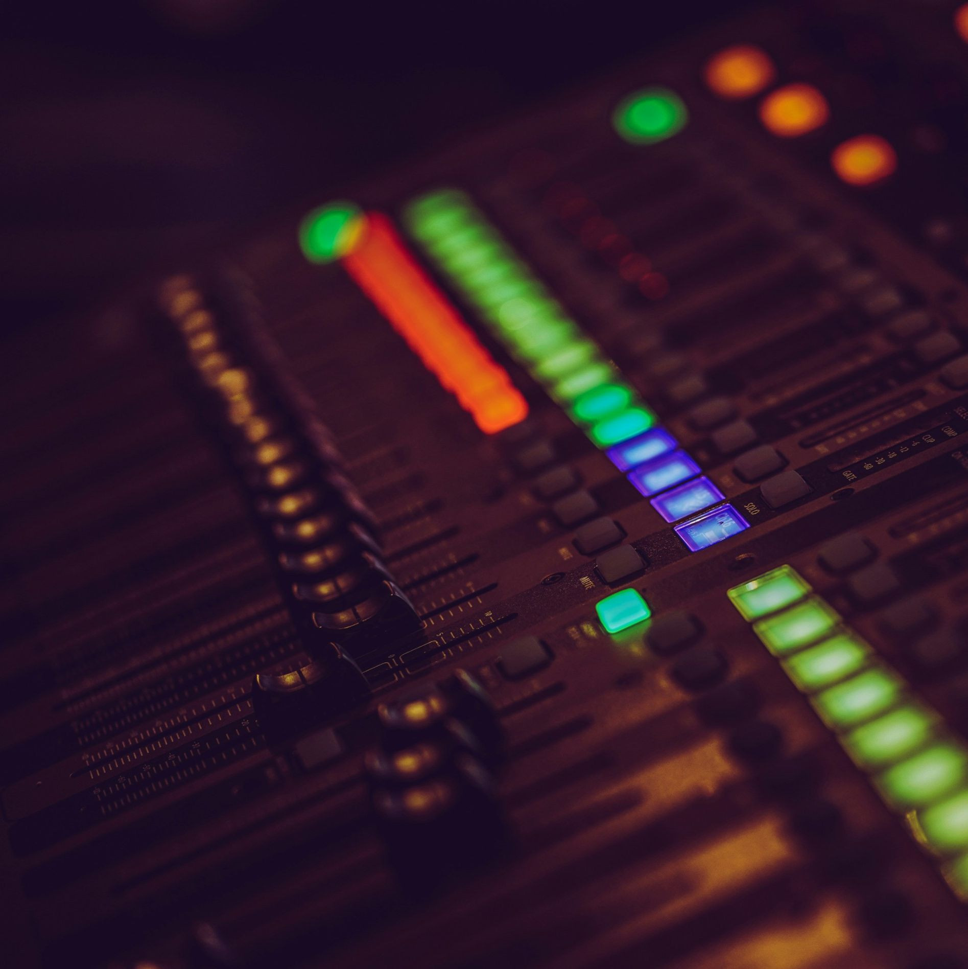 Skånes Ljud & Ljus levererar ljud och ljus till bröllop i Skåne.