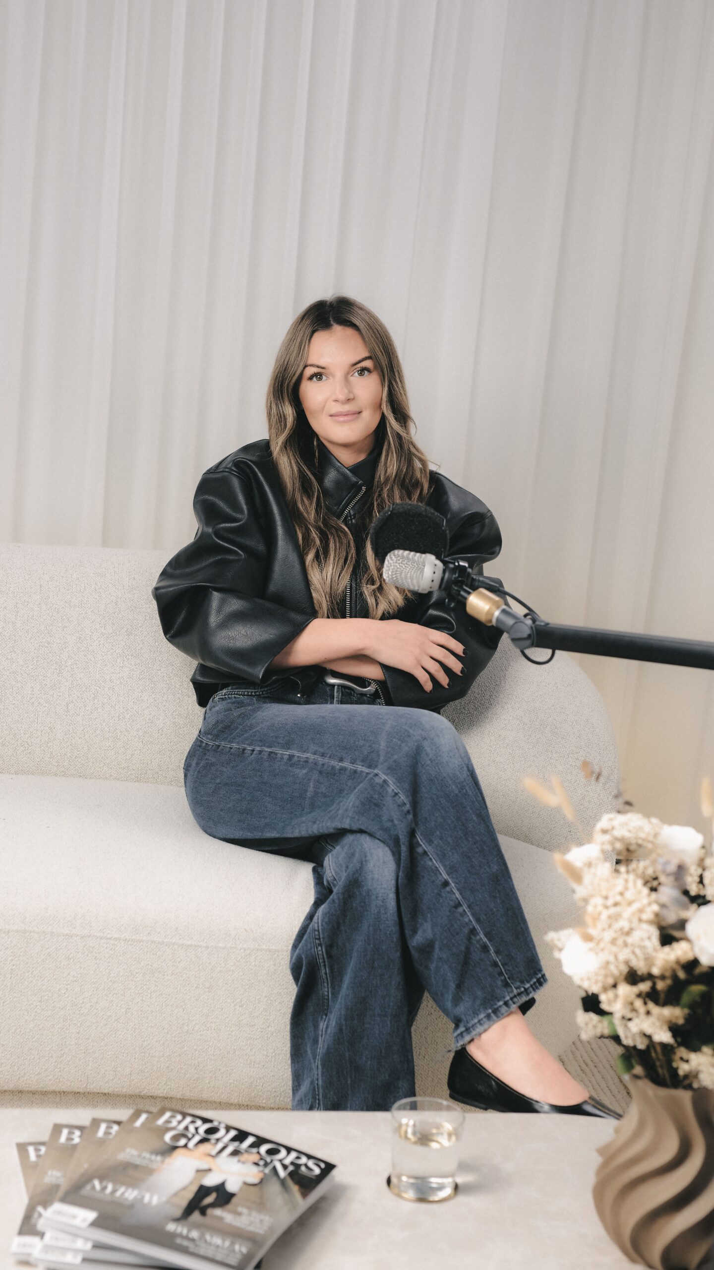 Heidi berättar om Inspiration för bröllopsfrisyrer – klassisk sleek bun för brud.