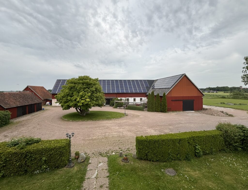 Lantlig bröllopslokal och B&B på Tygebo Gård i det skånska landskapet